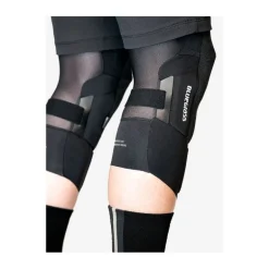 BluegrassAura Core Knee - Genouillère VTT